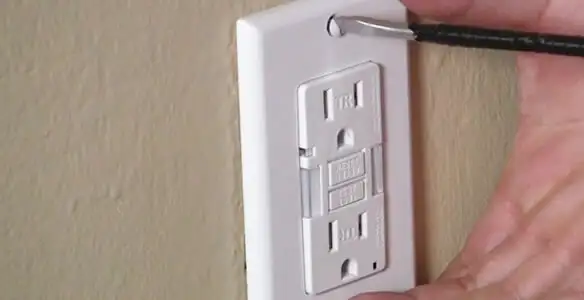 gfc outlets service securing and mounting ground fault circuit interrupter outlet by certified electricians in Spokane, WA